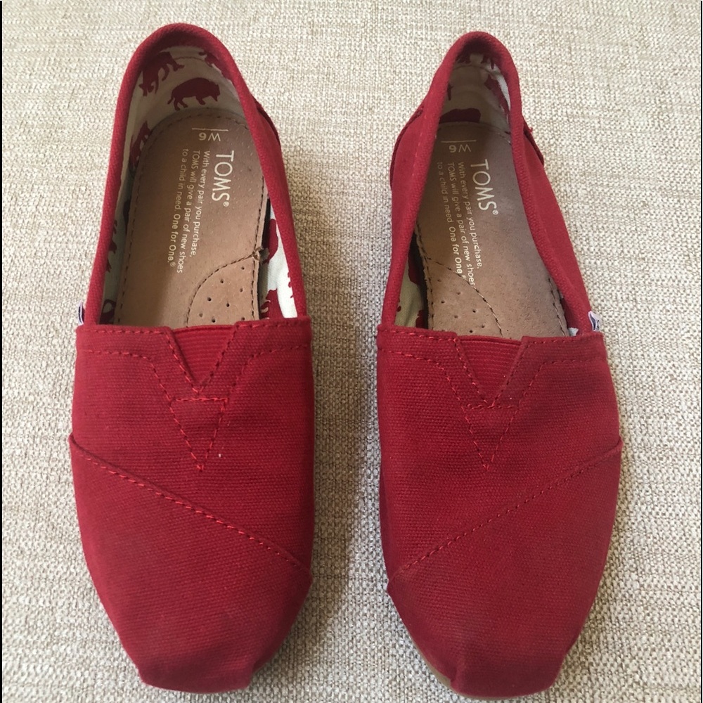 Toms Women’s Size 6 Like New